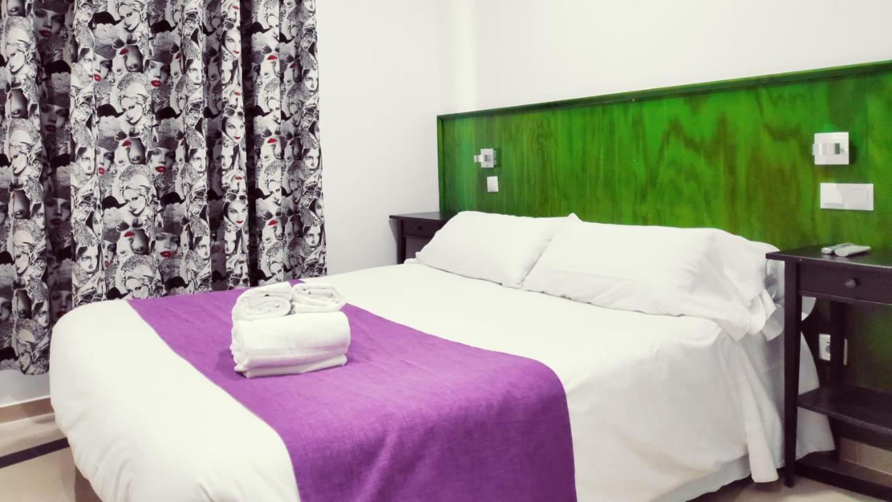 Hostal Dona Isabel Махадаонда Екстер'єр фото